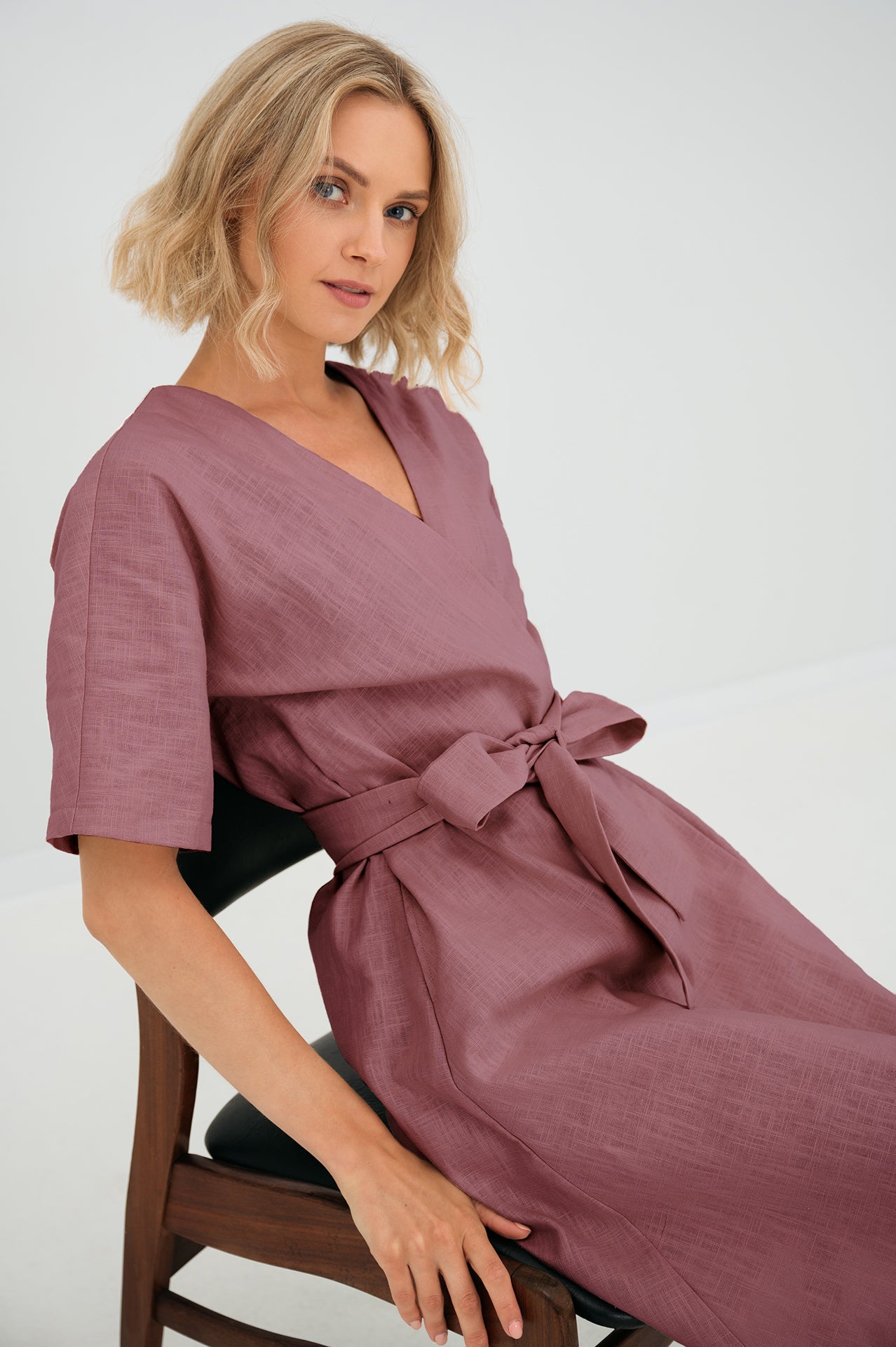 CHLOE — Wrap-Style Linen Dress with Pockets — Dusty rose#Color_Dusty rose