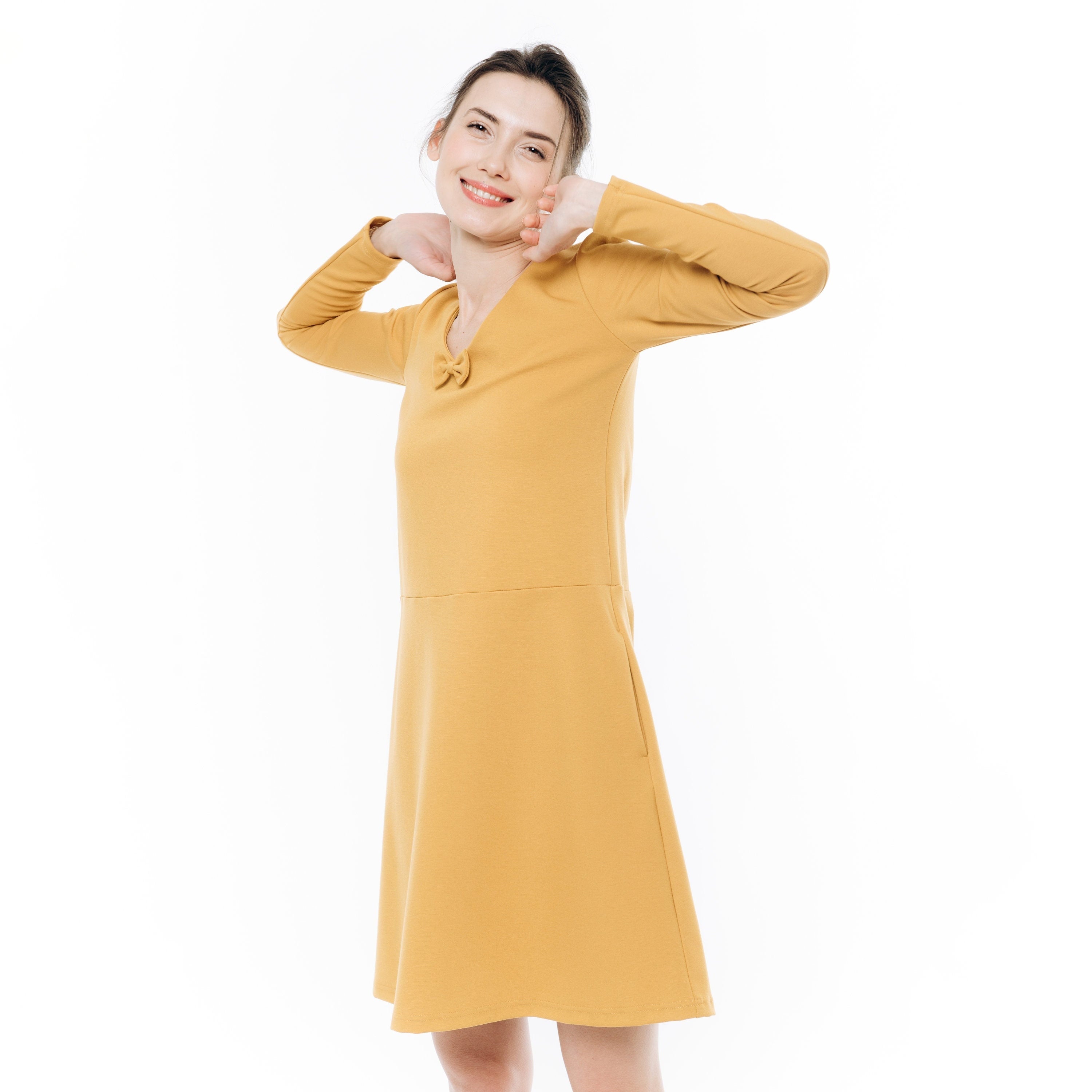 SUN — Robe trapèze en maille Punto Milano italienne à nœud