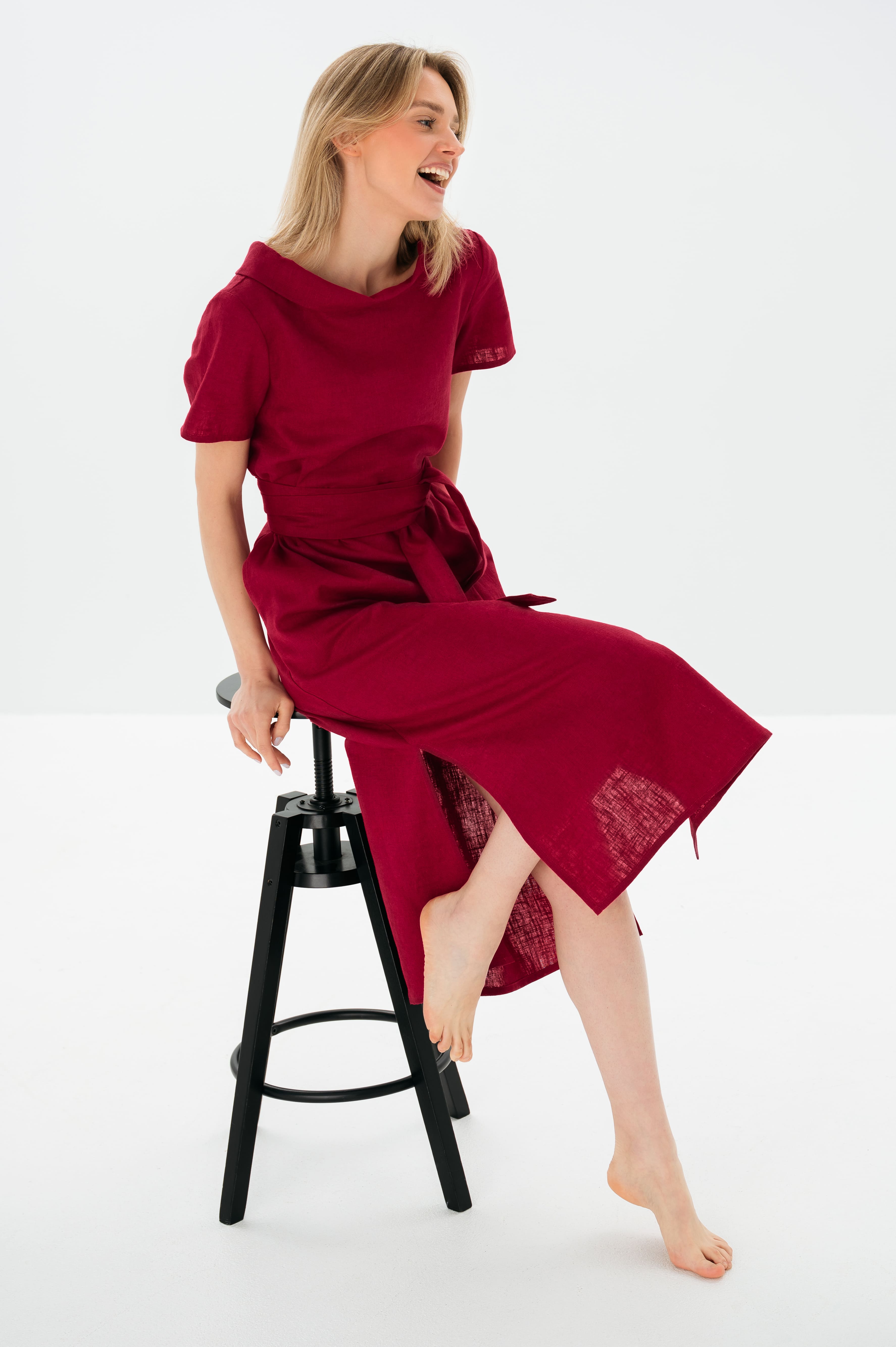 LONG STORY — Short-Sleeve Belted Linen Midi Dress — Cerise#Color_Cerise