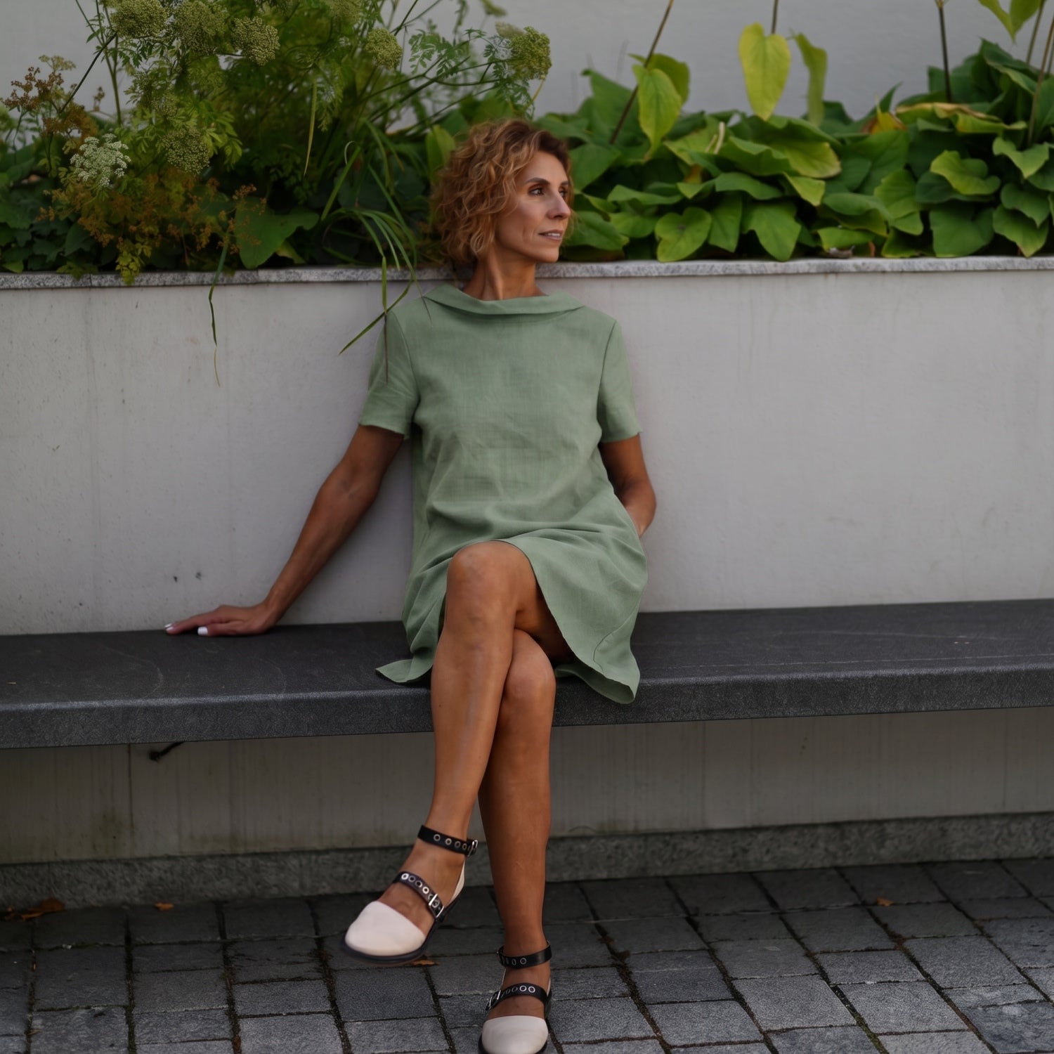 STORY — Soft Linen Short-Sleeve Dress