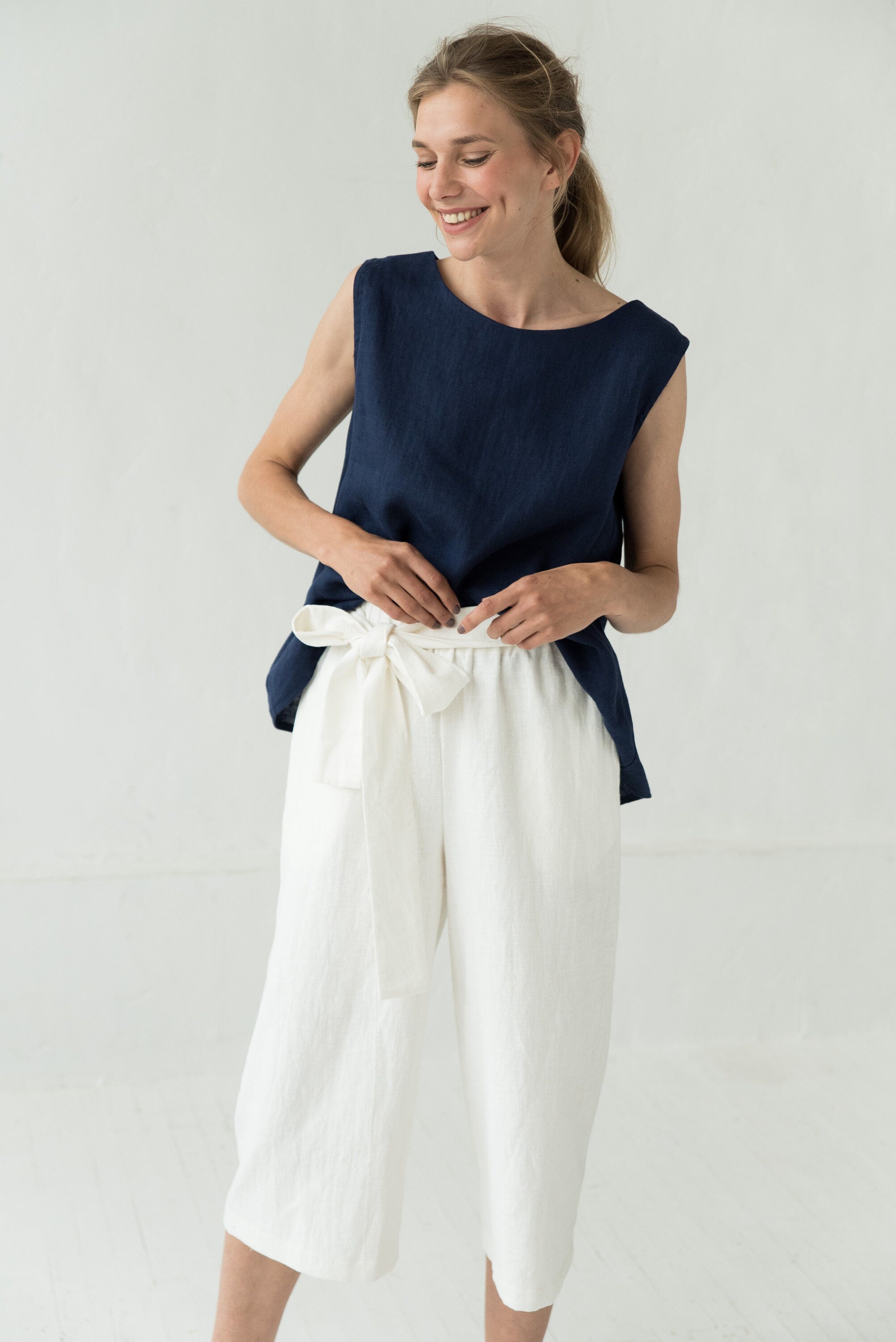 MIX & MATCH — Pantalon en lin raccourci à jambes larges