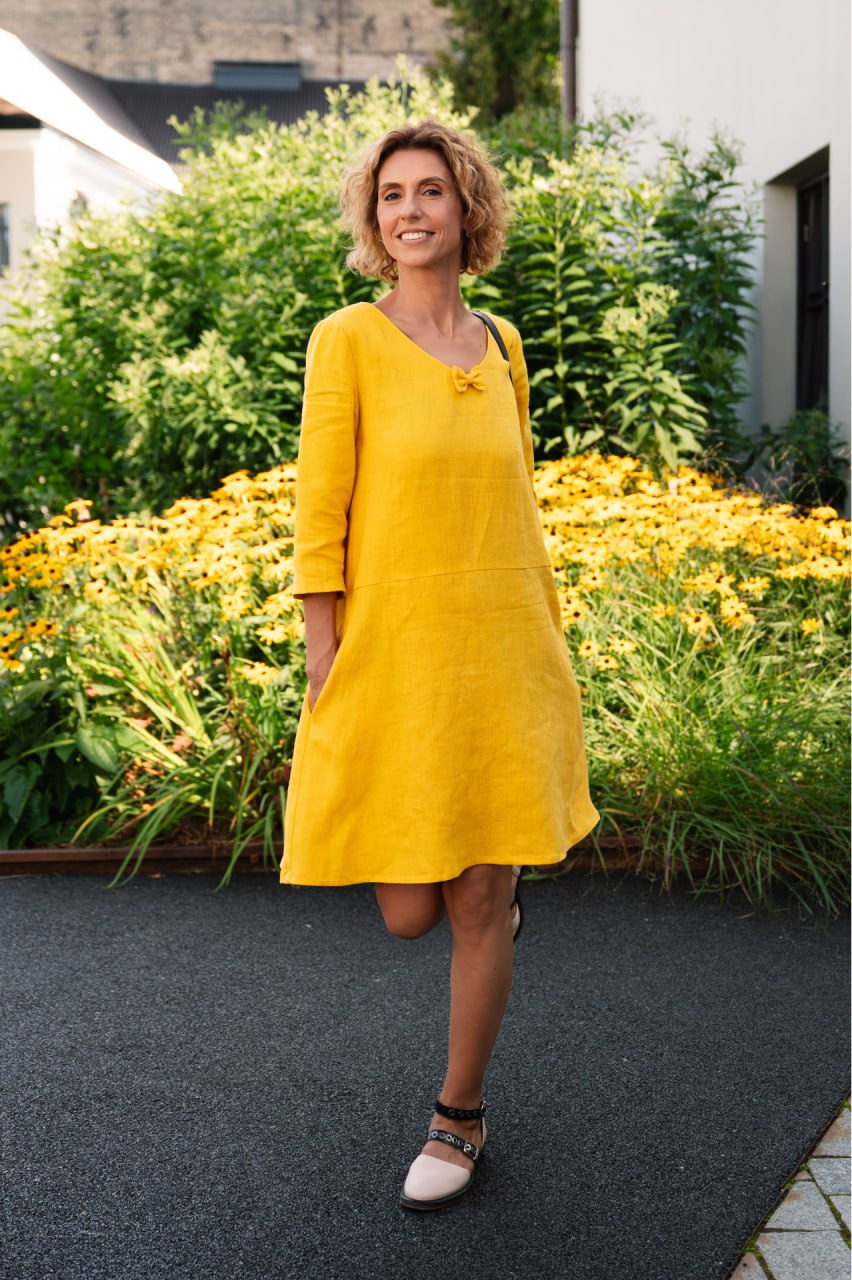 Linen dress SUN — Stonewashed V-Neck Linen Above the Knee Yellows#Color_Yellows