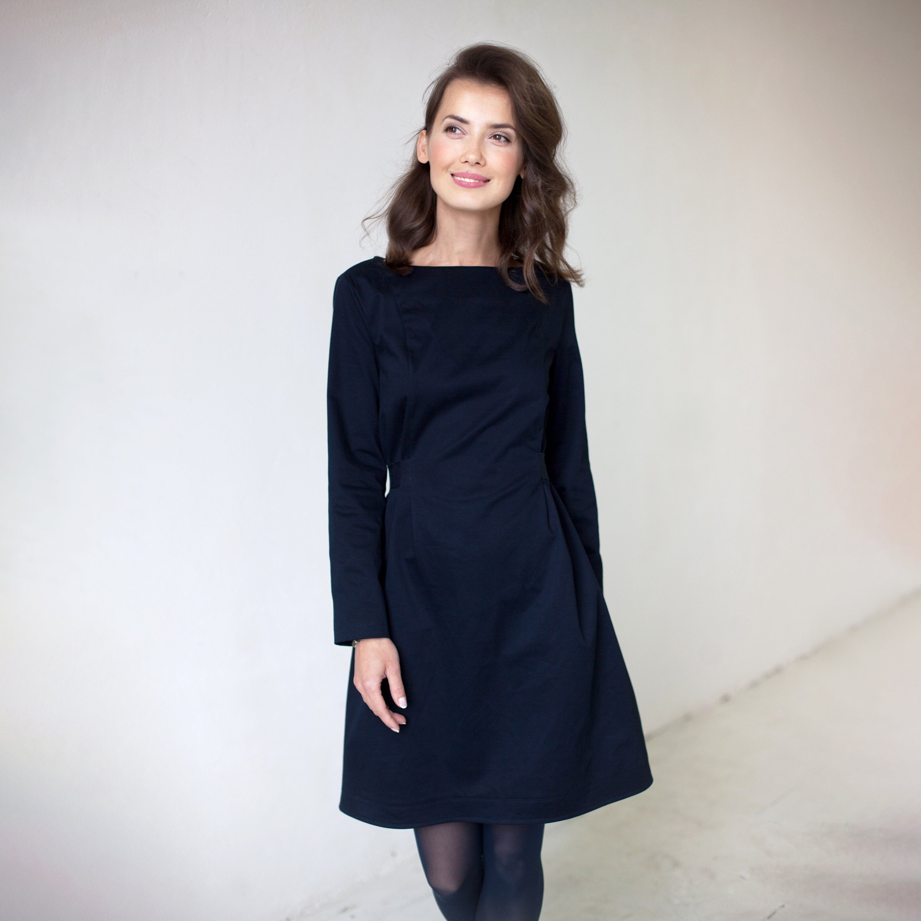 LOLITA — Italian Punto Milano -neulemekko selkärusetilla