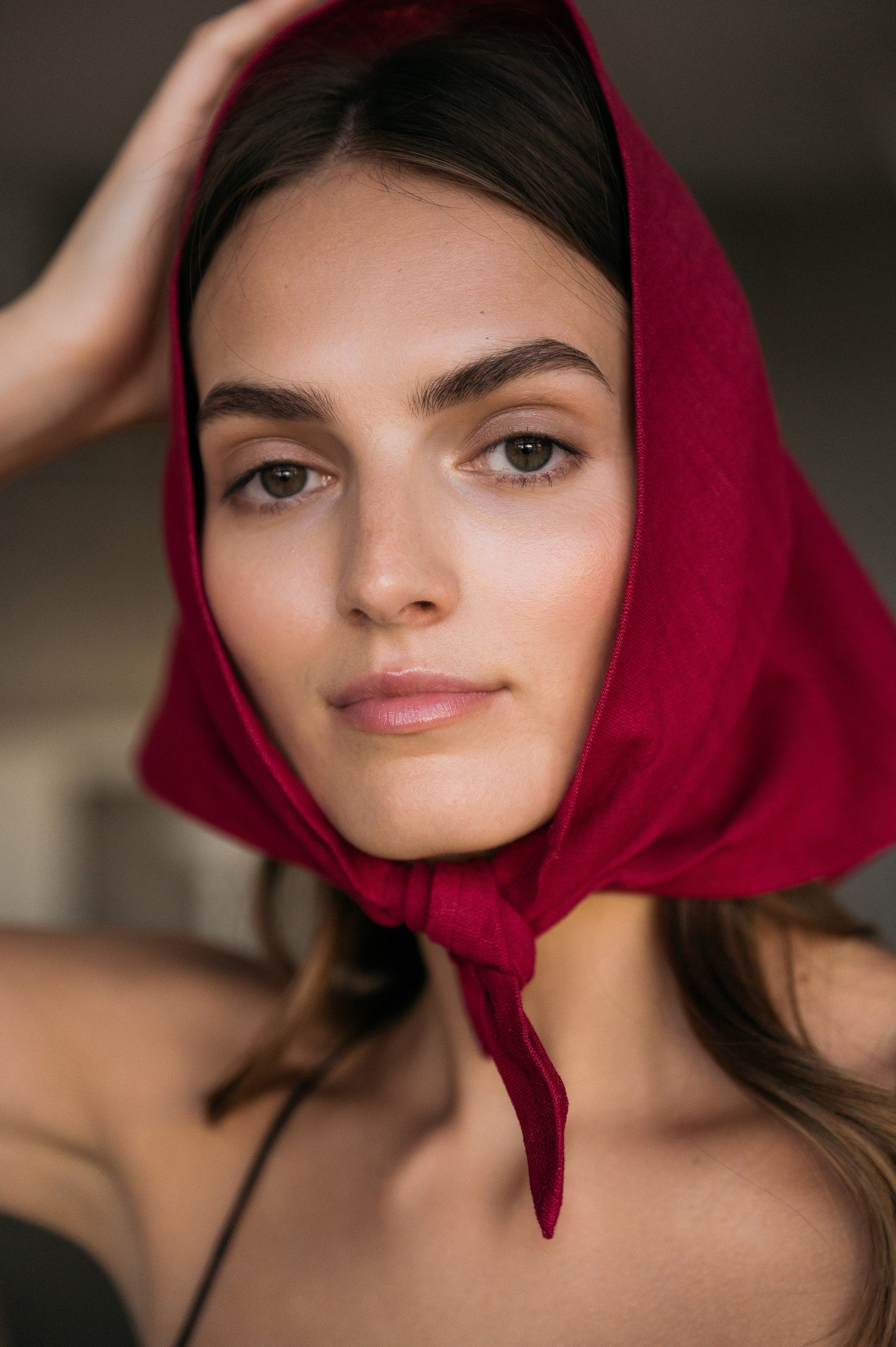 NATURE — Cerise Linen Bandana