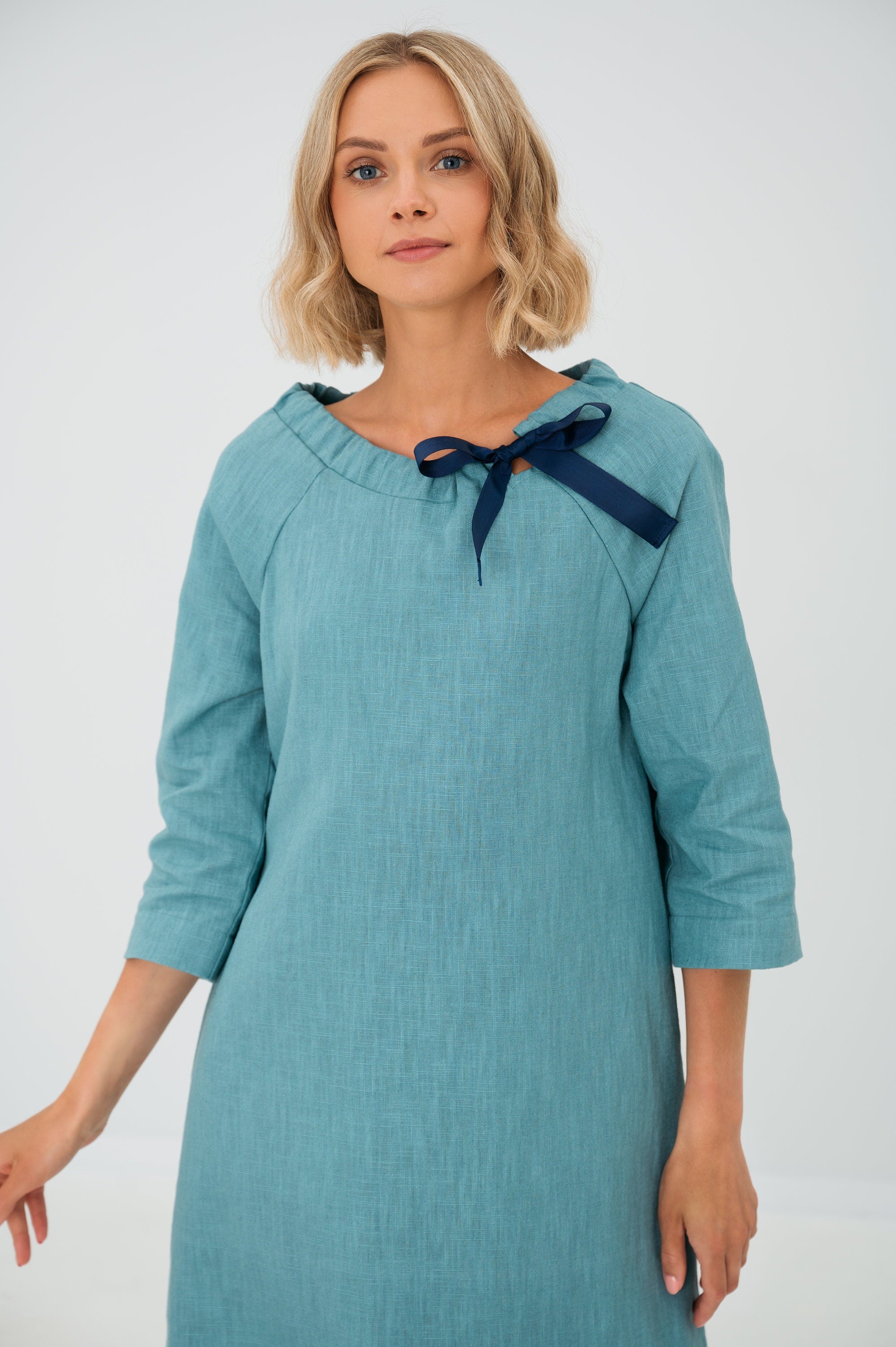 FRENCH — Stonewashed Linen Dress With Adjustable Ribbon Bow